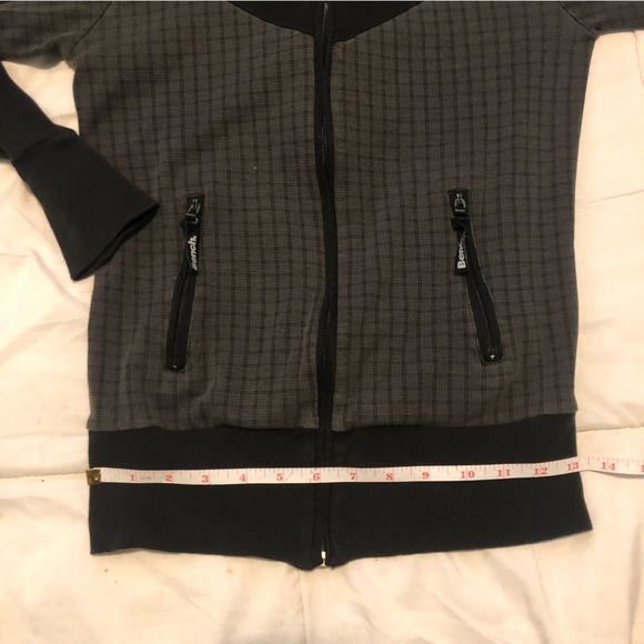3/40$BENCH - Grey/Black Sport Sweater - Picture 7 of 7